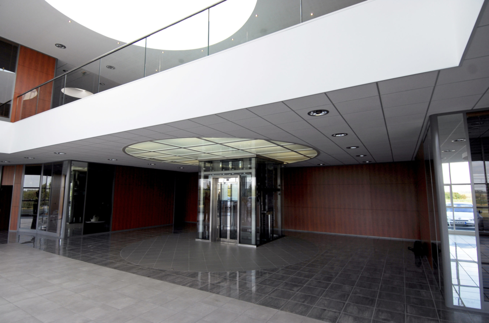garde-corps sur mesure et plancher verre