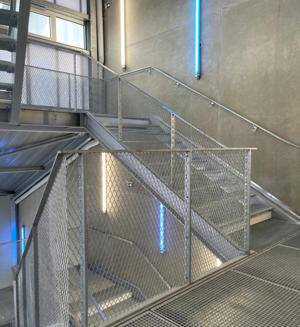 escaliers industriels acier galvanisé escaliers sur mesure
