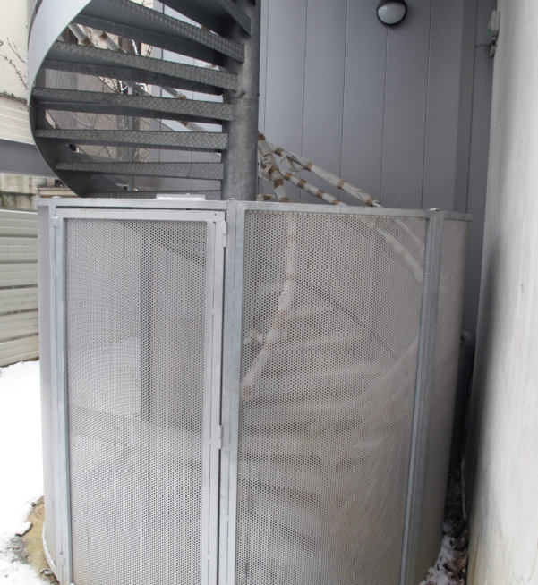 detail cage anti intrusion escalier secours sur mesure