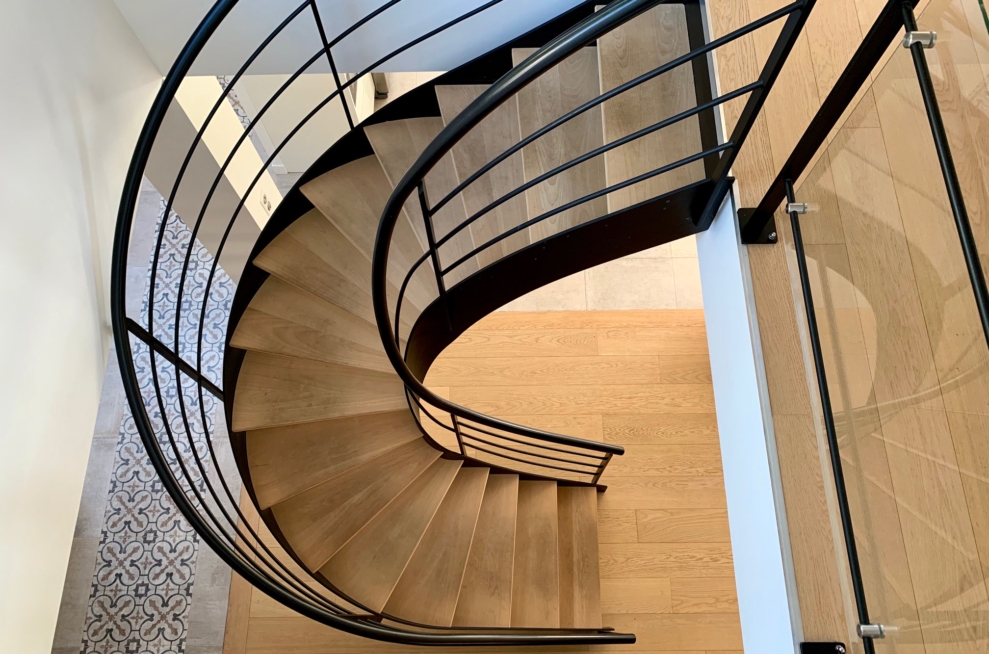 Escalier sur mesure particulier bois et acier