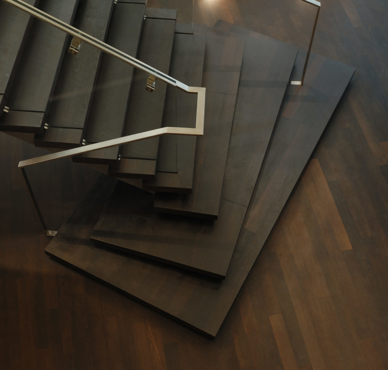 escalier droit acier bois main courante inox