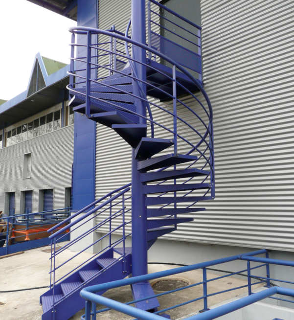 escalier de secours helicoidal acier peint bleu