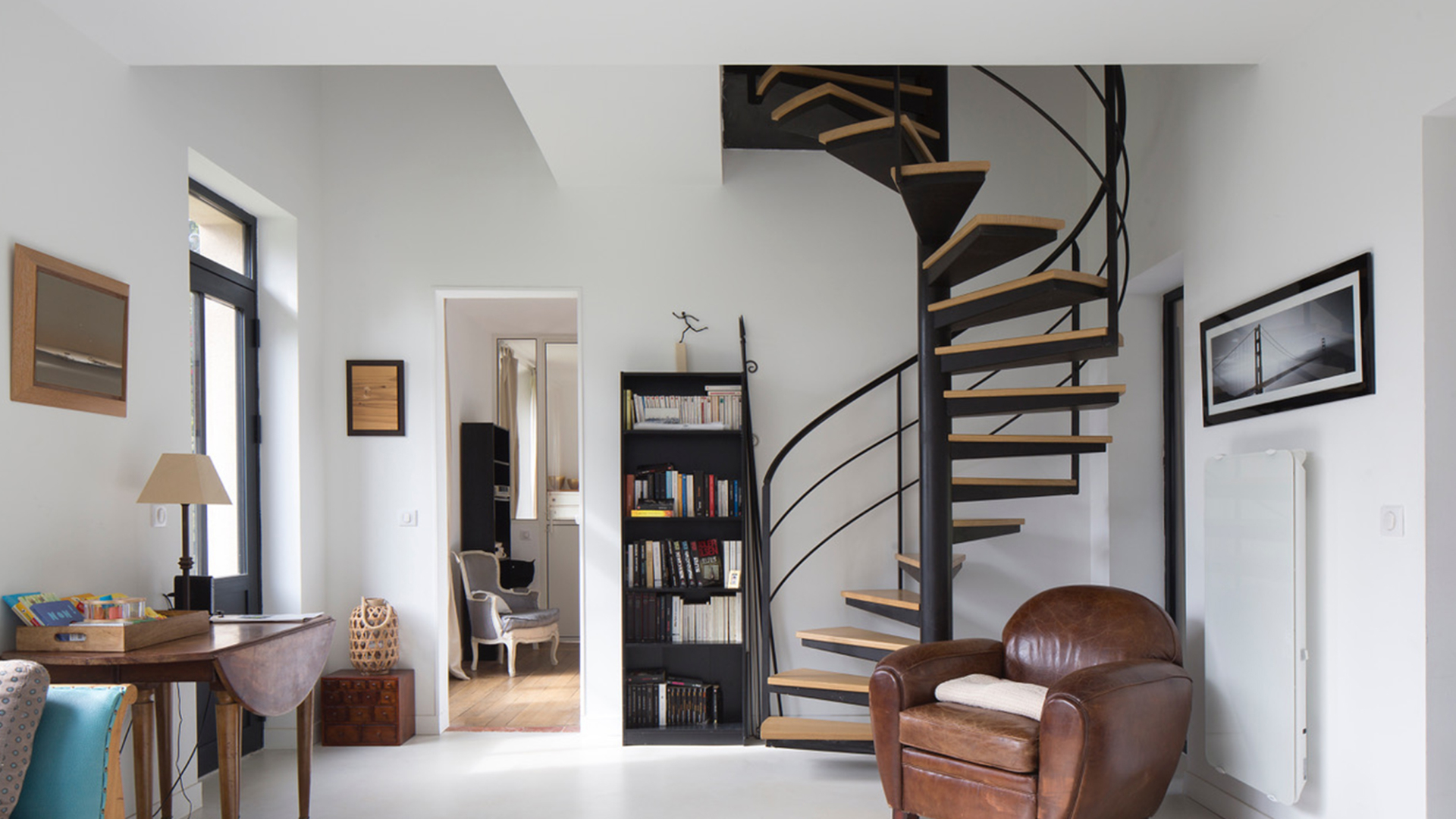 escalier colimacon bois acier architecte lis et daneau escalier design particulier sur mesure paris