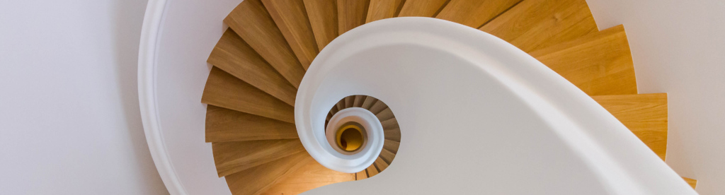 escalier spirale sur mesure bois acier staff 