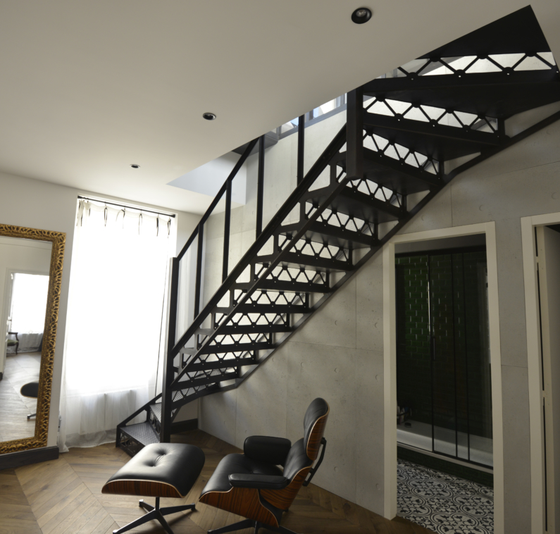 escalier rem droit patine ancienne avec limon eiffel sur mesure