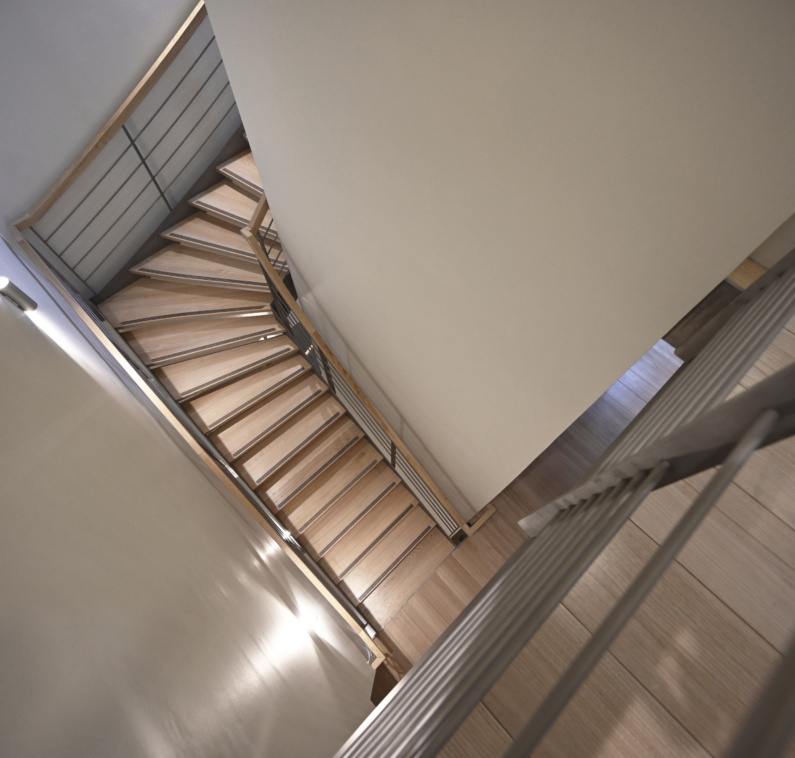 escalier droit aux archives nationales vu dessus avec garde-corps inox sur mesure architecte françois jeanneau