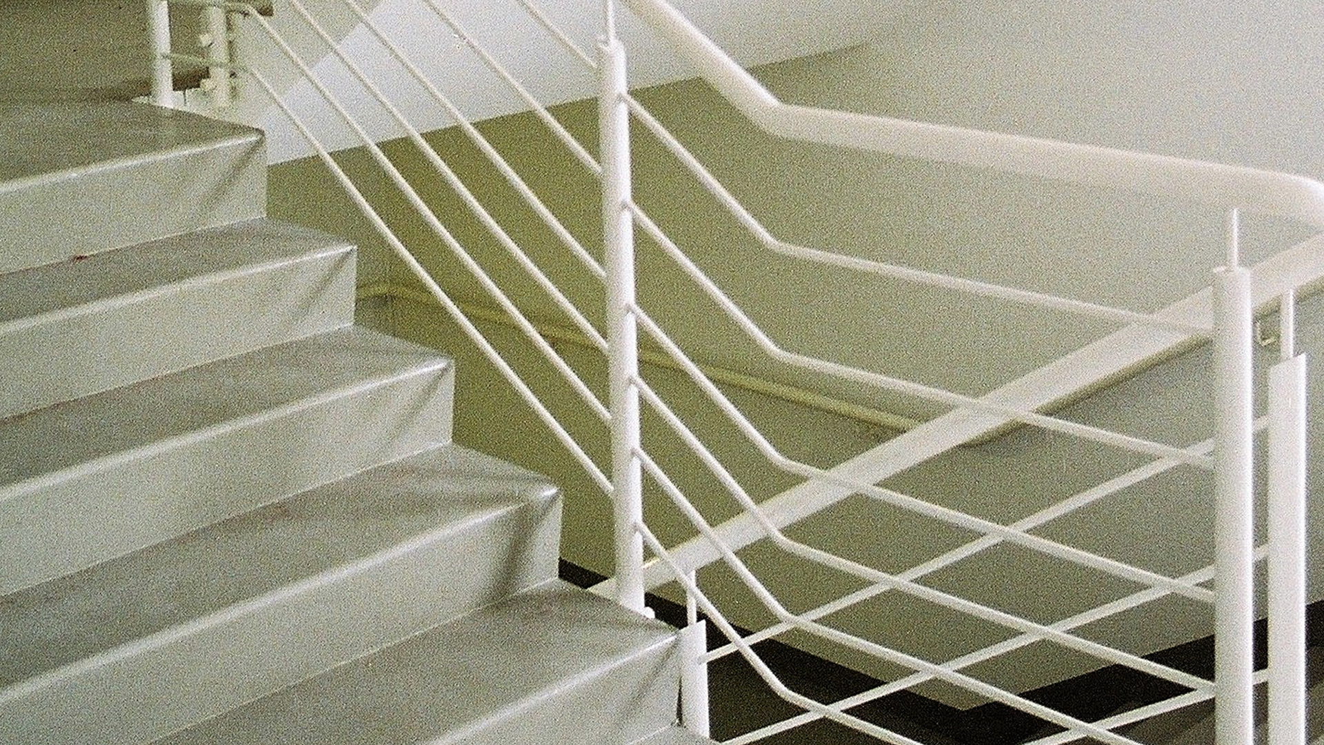 garde-corps sur mesure acier blanc