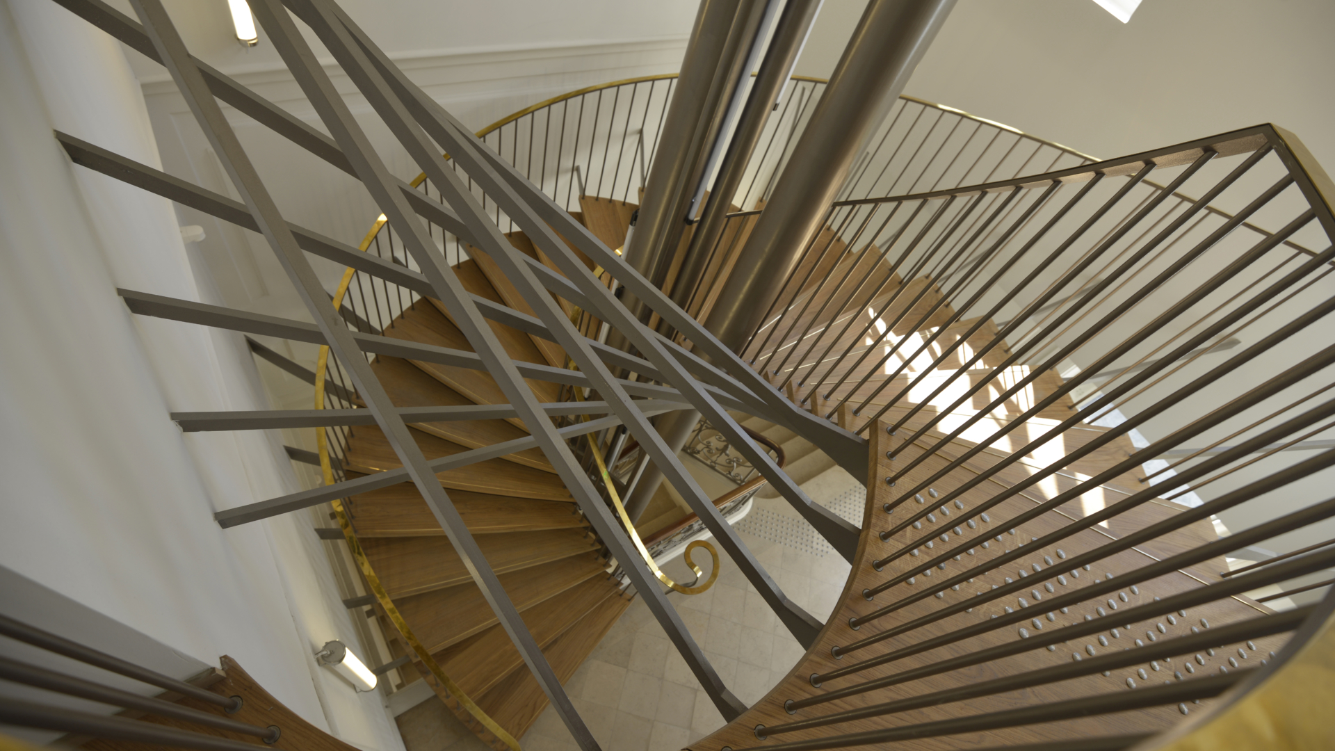 Escalier sans palier LEEVEL inclinaison 60° - Escaliers industriels :  Échelle Européenne